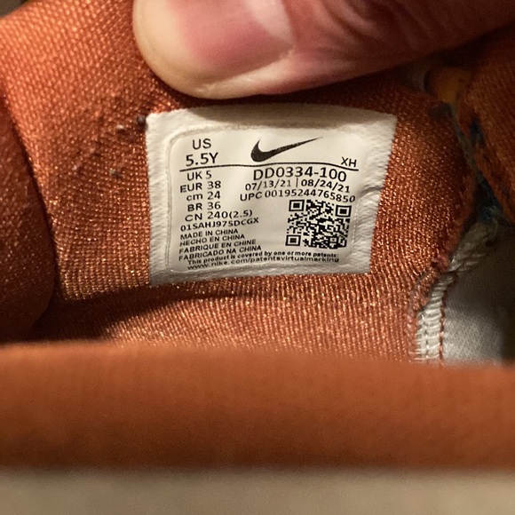 Nike 5.5 Y Kyrie Irving Infinity Kevin Durant Basketball Shoes Nice Condition - Picture 7 of 10